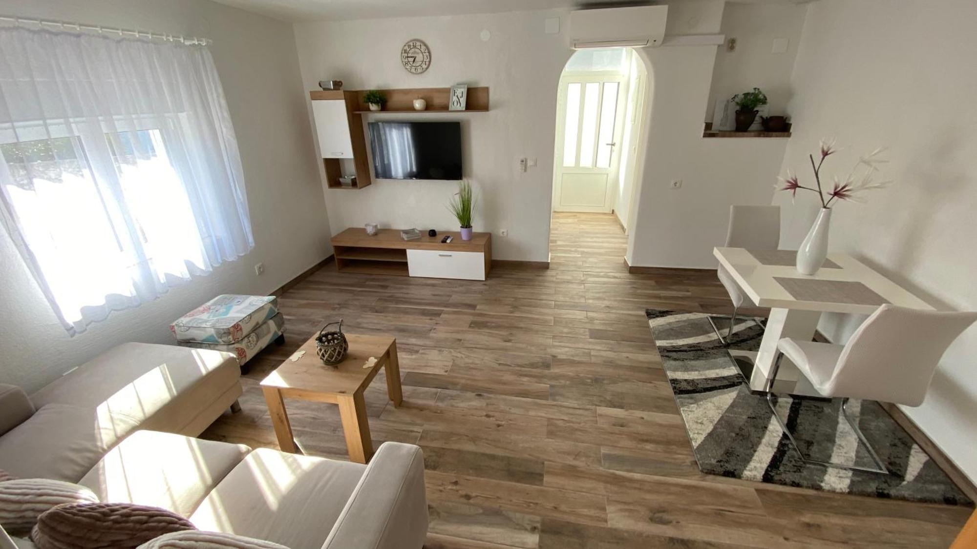 Sunset House With Seaview Apartment Hvar Town Exterior photo